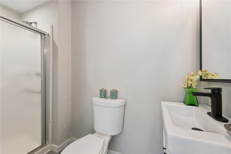 573 Dawson Avenue — photo 7