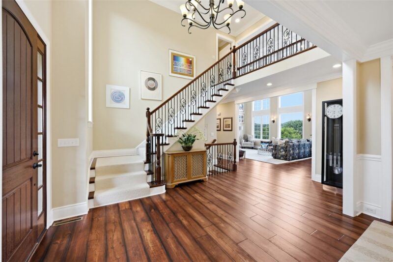 150 Majestic Drive — photo 4