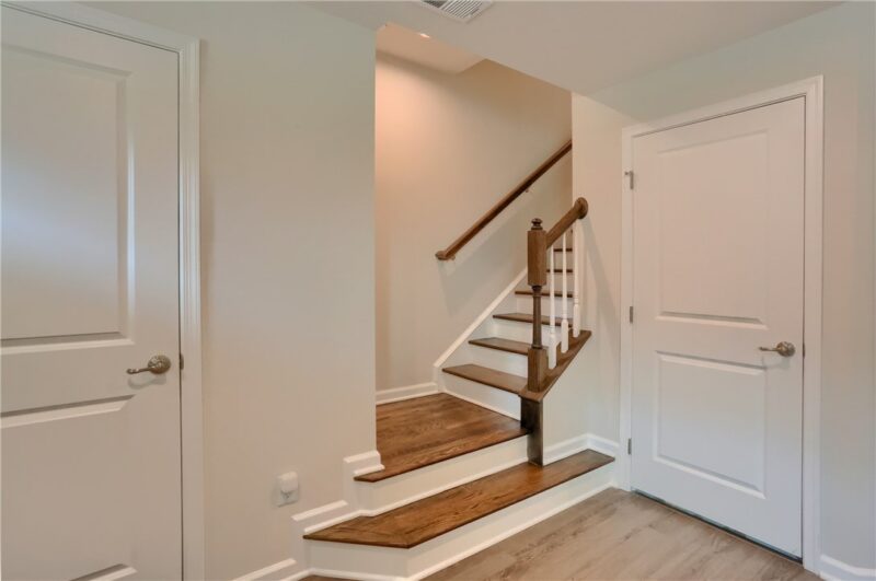 212 Amon Street — photo 8