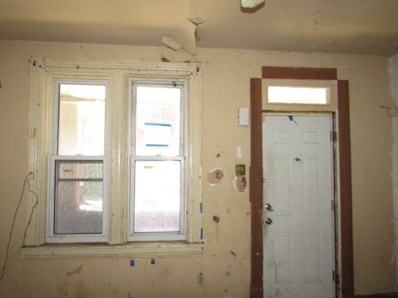 303 Flowers Ave — photo 8