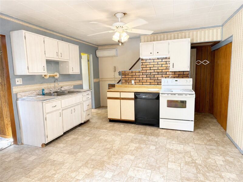 416 Grant St — photo 5