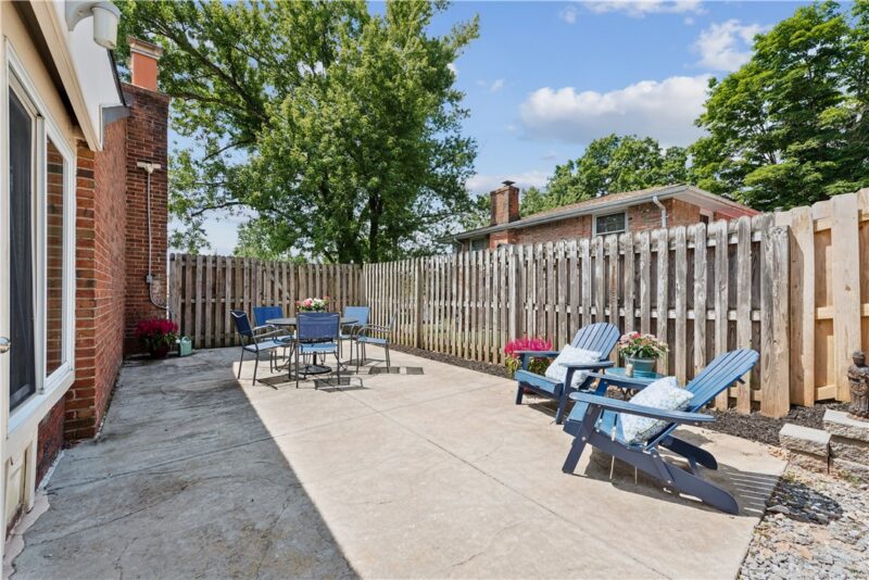 5044 Sequoia Ct — photo 3