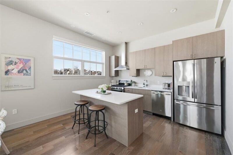 622 Gross St 306 — photo 5