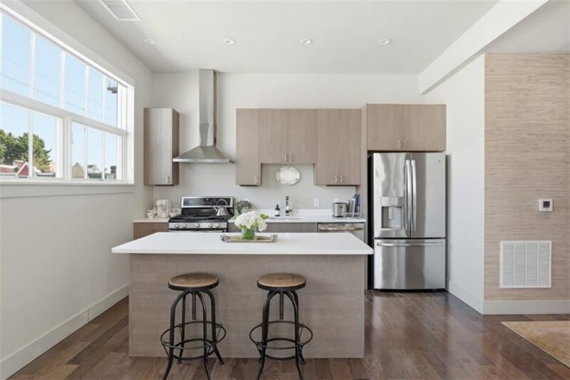 622 Gross St 306 — photo 6