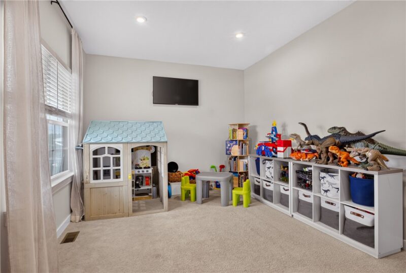 21 Dana Dr — photo 6
