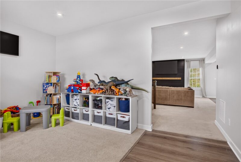 21 Dana Dr — photo 7