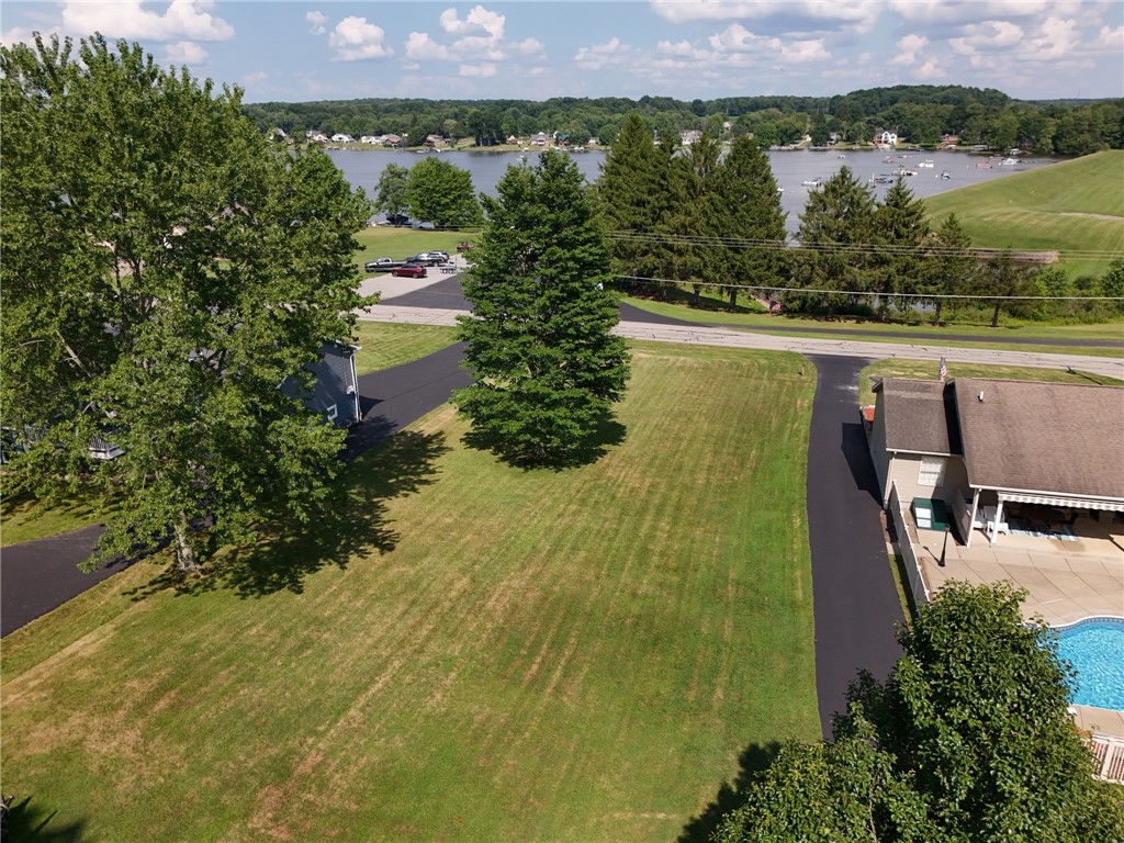 000 Latonka Dr — photo 1