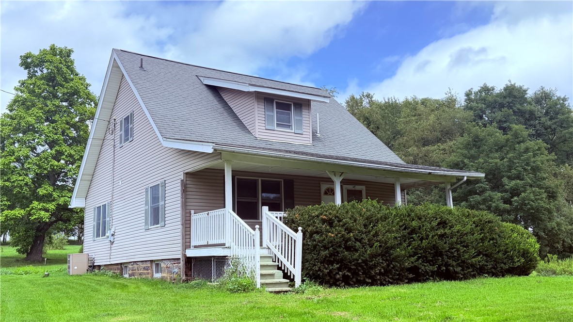 2307 Princeton Rd — photo 1