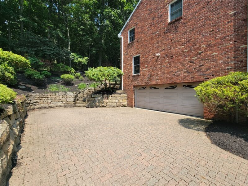 121 Berwyn Rd — photo 5