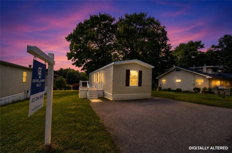 208 Cedar Ln — photo 2