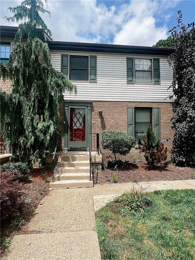 204 Rainprint Ln — photo 1