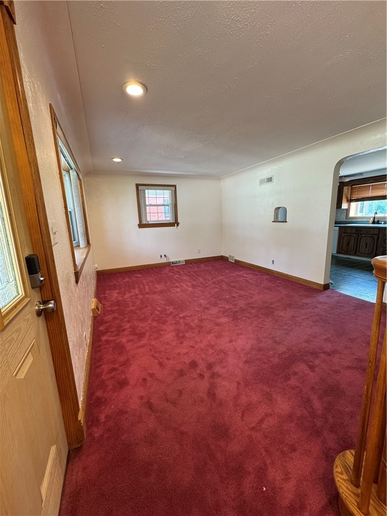 1009 Alexander Ave — photo 5