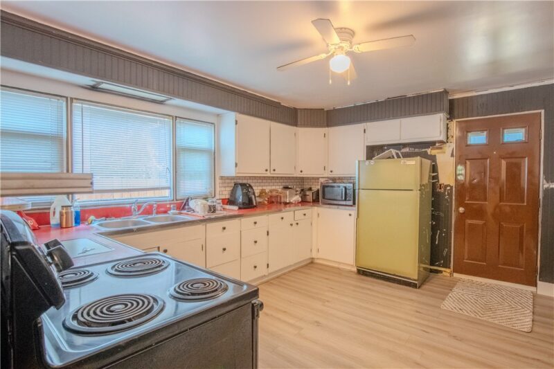 80 Mullen St — photo 3