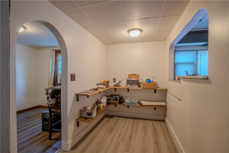 80 Mullen St — photo 4