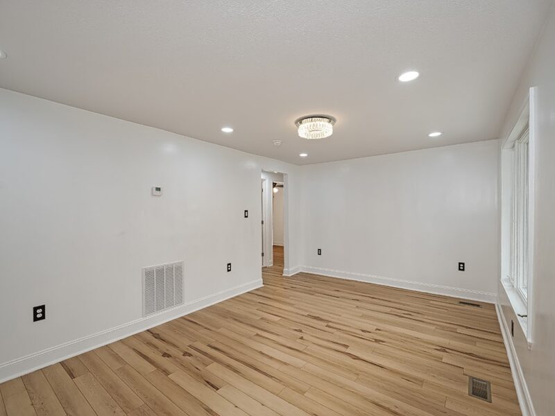 260 Creston Drive — photo 5