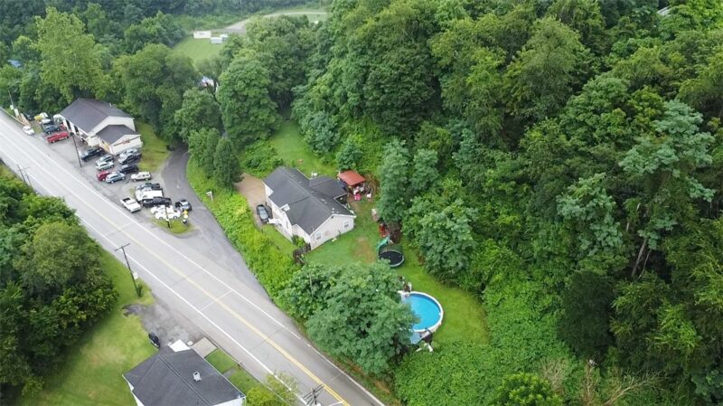 881 Morgantown Rd — photo 5