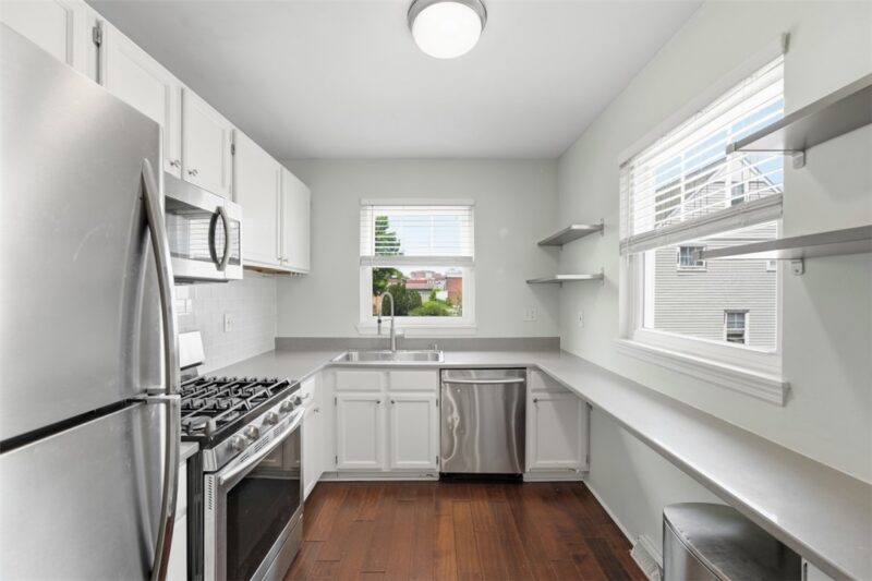 1219 Breed St — photo 6