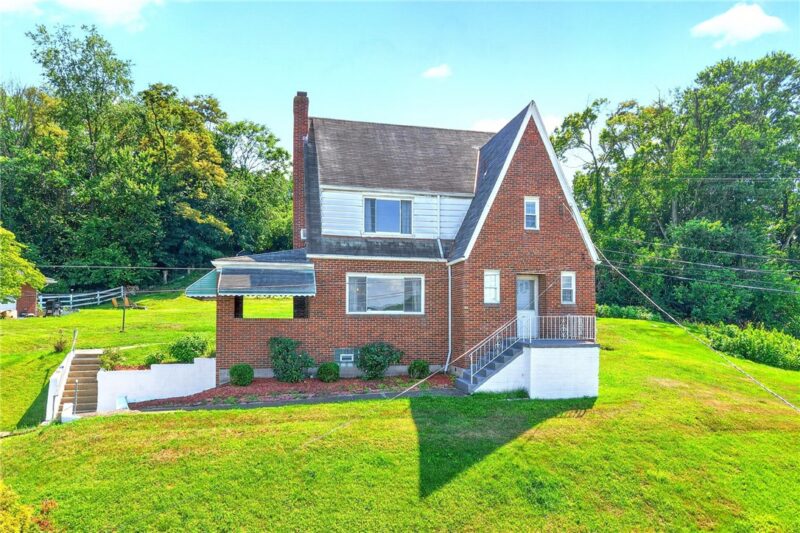 1300 Toman Avenue — photo 3