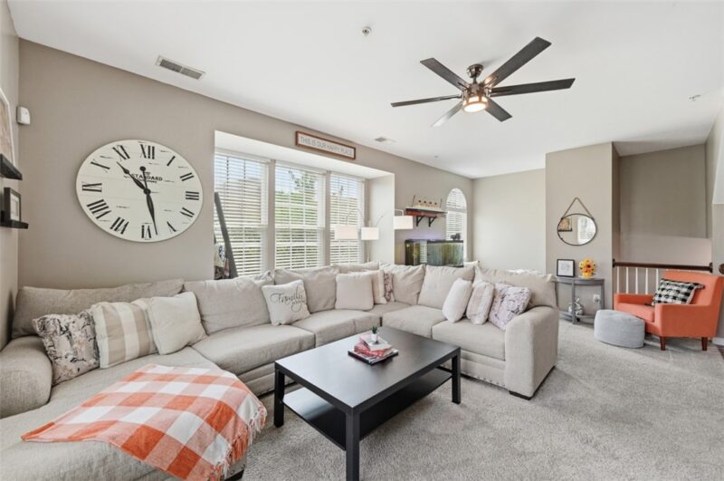 214 Broadstone Drive — photo 3