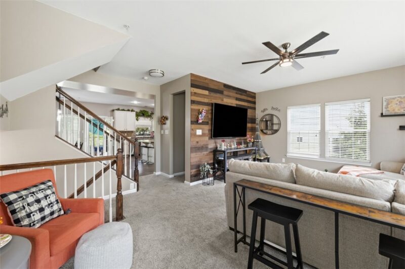 214 Broadstone Drive — photo 4