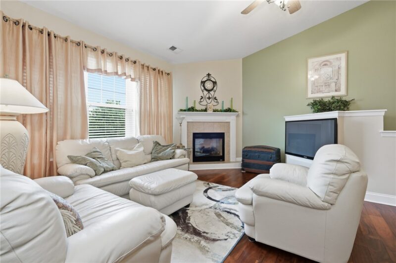 246 Adams Pointe Blvd 5 — photo 6