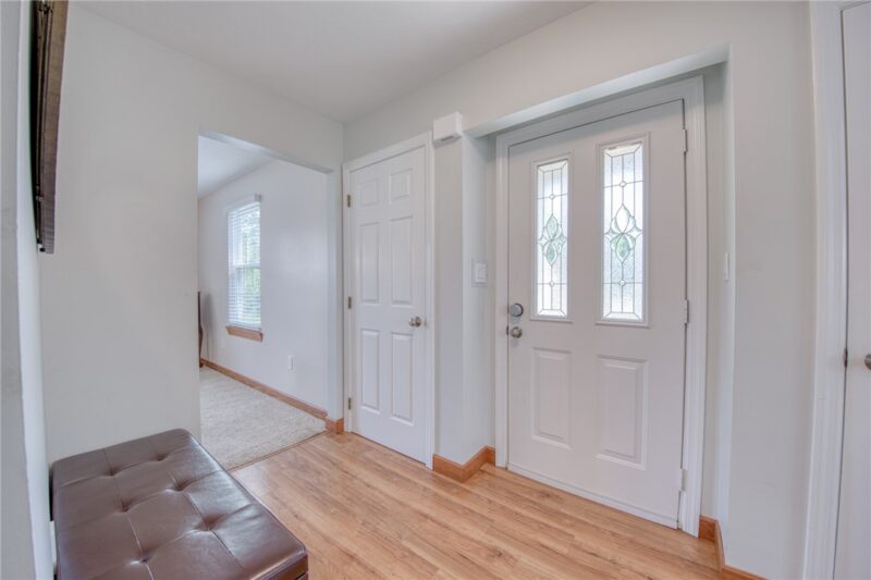 102 Bayberry Ln — photo 3