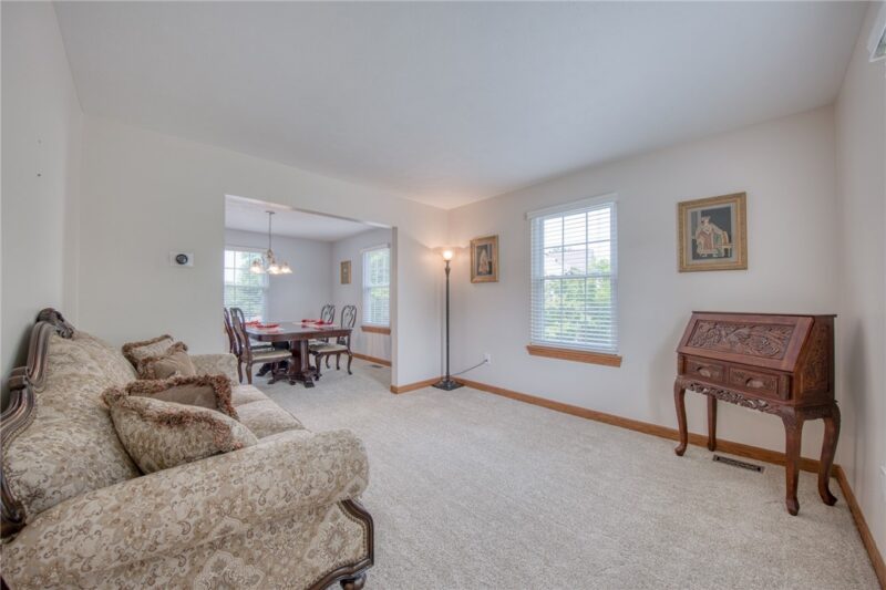 102 Bayberry Ln — photo 6