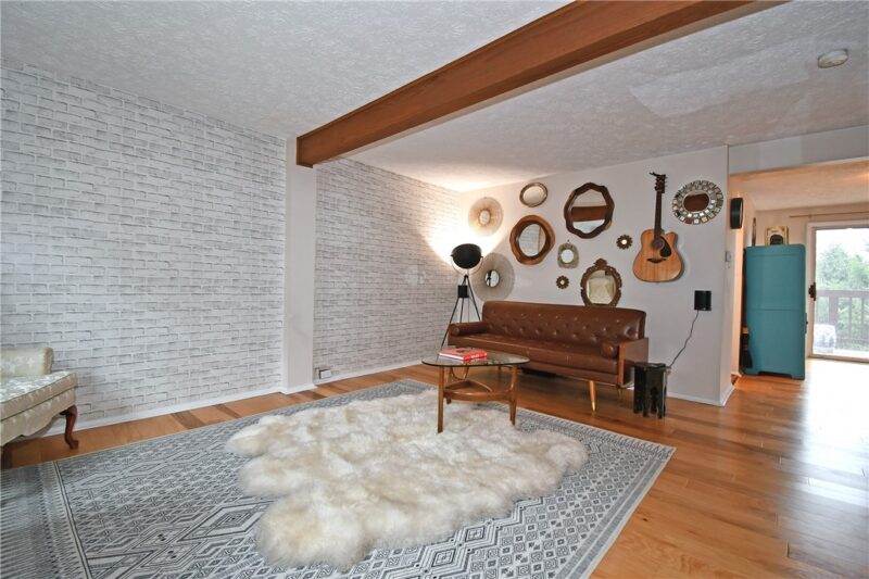 308 Murrays Lane — photo 3