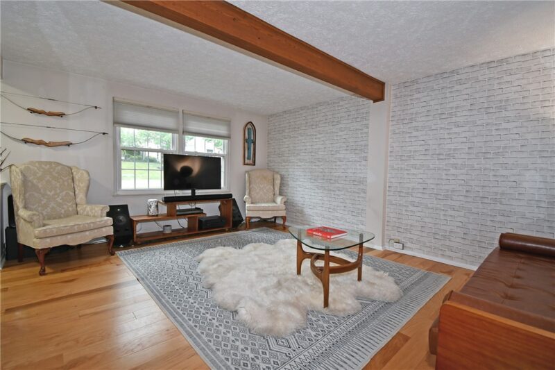 308 Murrays Lane — photo 4