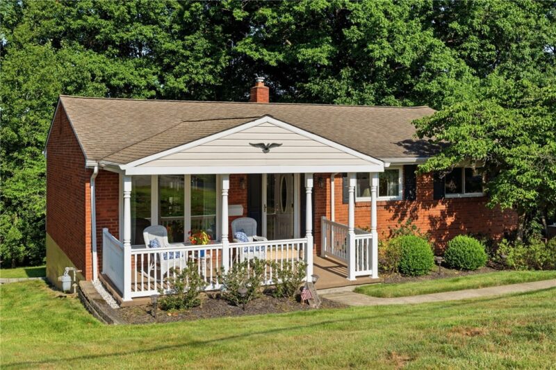 254 Parkedge Rd — photo 2