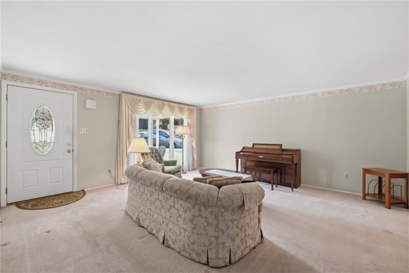 254 Parkedge Rd — photo 5