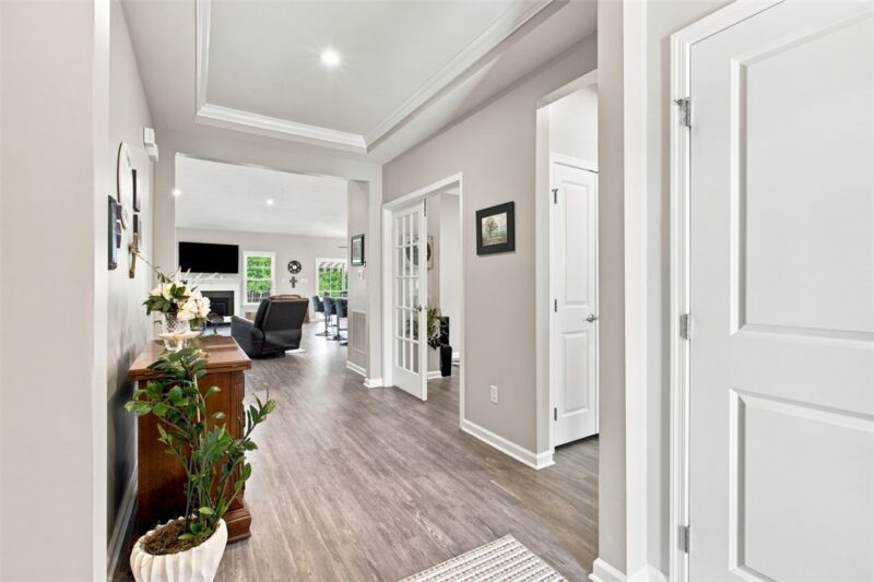 110 GREYSTONE DRIVE — photo 4