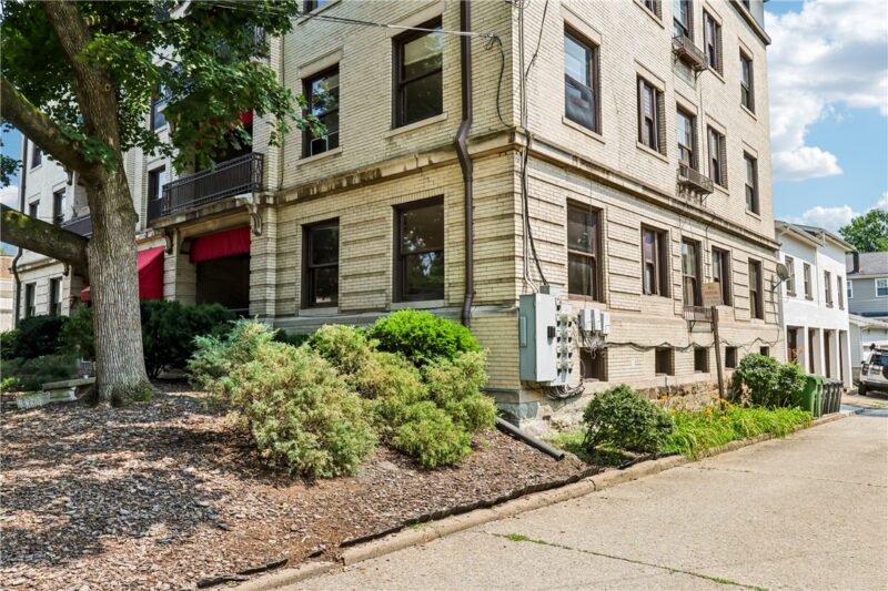 622 Whitney Avenue 2 — photo 4