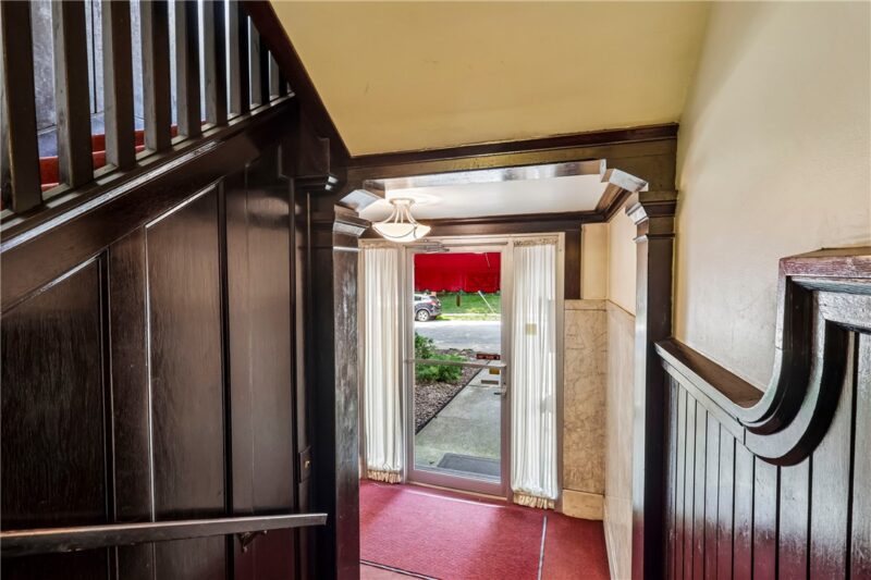 622 Whitney Avenue 2 — photo 8