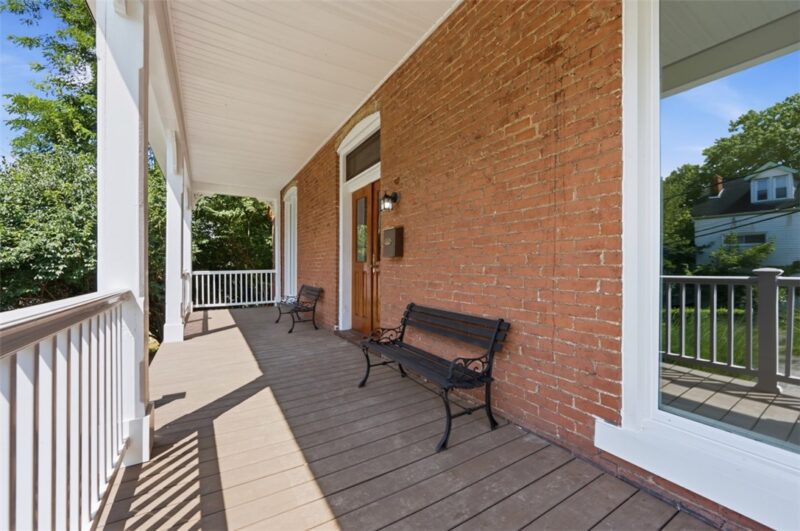 45 Hodgson Ave — photo 3