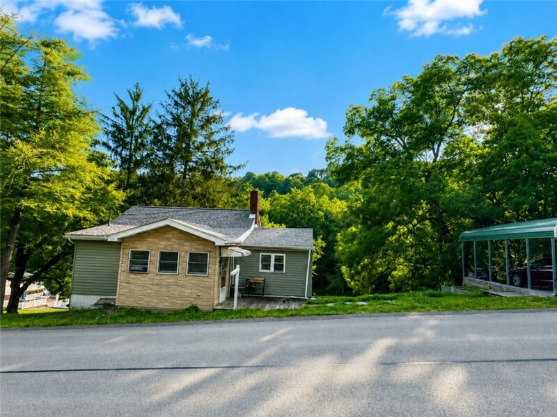 101 Fishpot Rd — photo 2