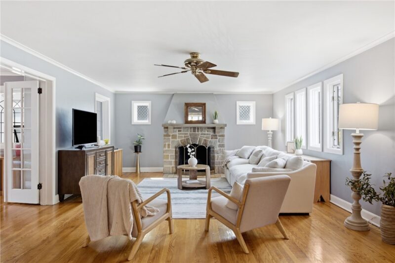 2 Glenvue Dr — photo 4
