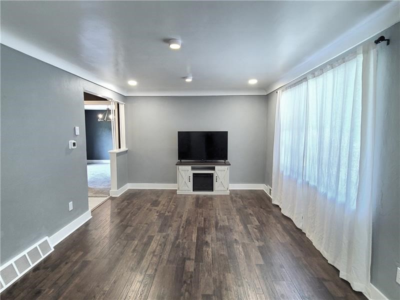 31 Penn Adamsburg Road — photo 2