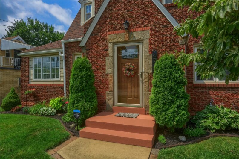 4732 Greensprings Avenue — photo 5