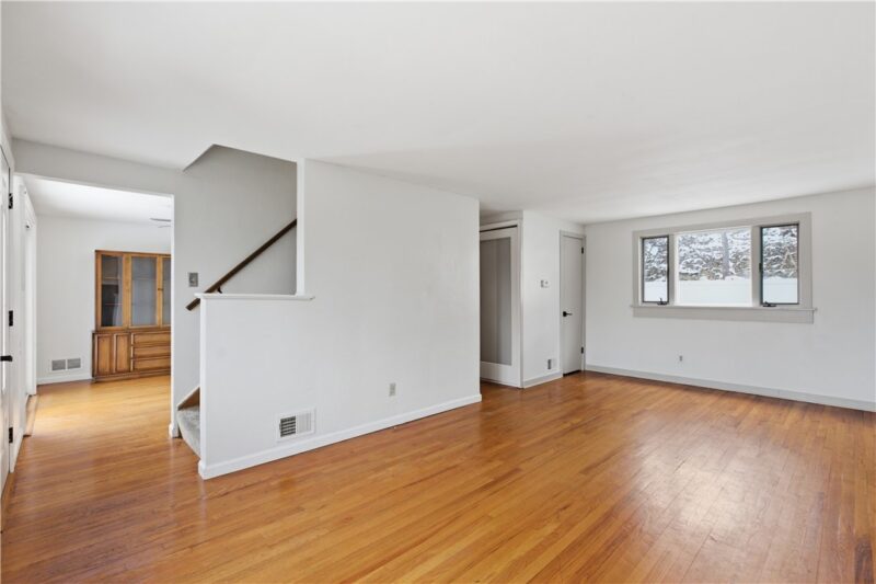 618 Arbor Ln — photo 5