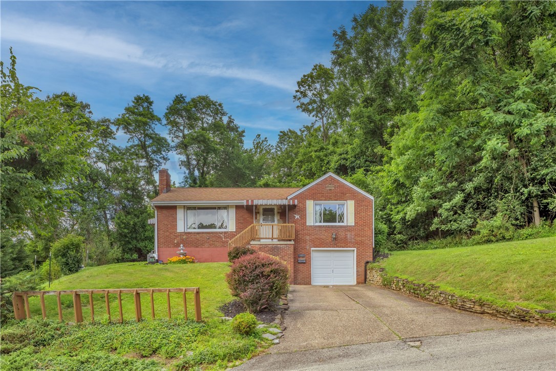 421 Orchard Dr — photo 1