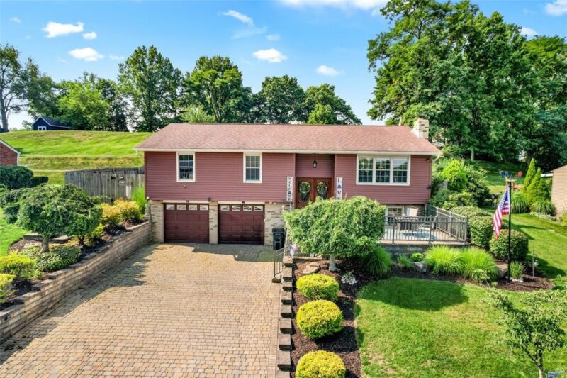 107 Tory Rd — photo 2