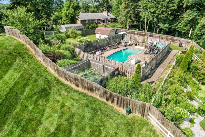 107 Tory Rd — photo 6