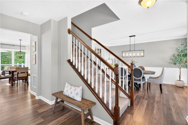 259 Foxwood — photo 2