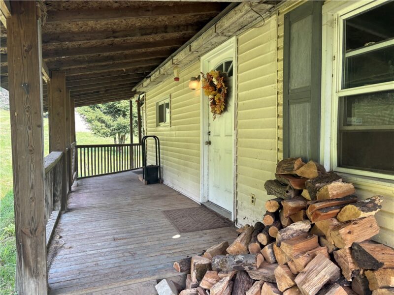 521 Aspen Rd — photo 5