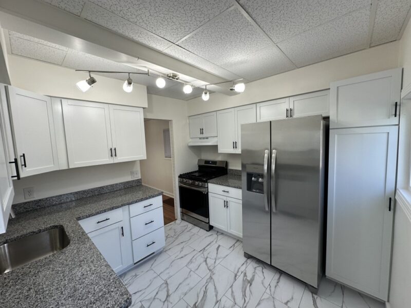 213 Sherman Ave — photo 4