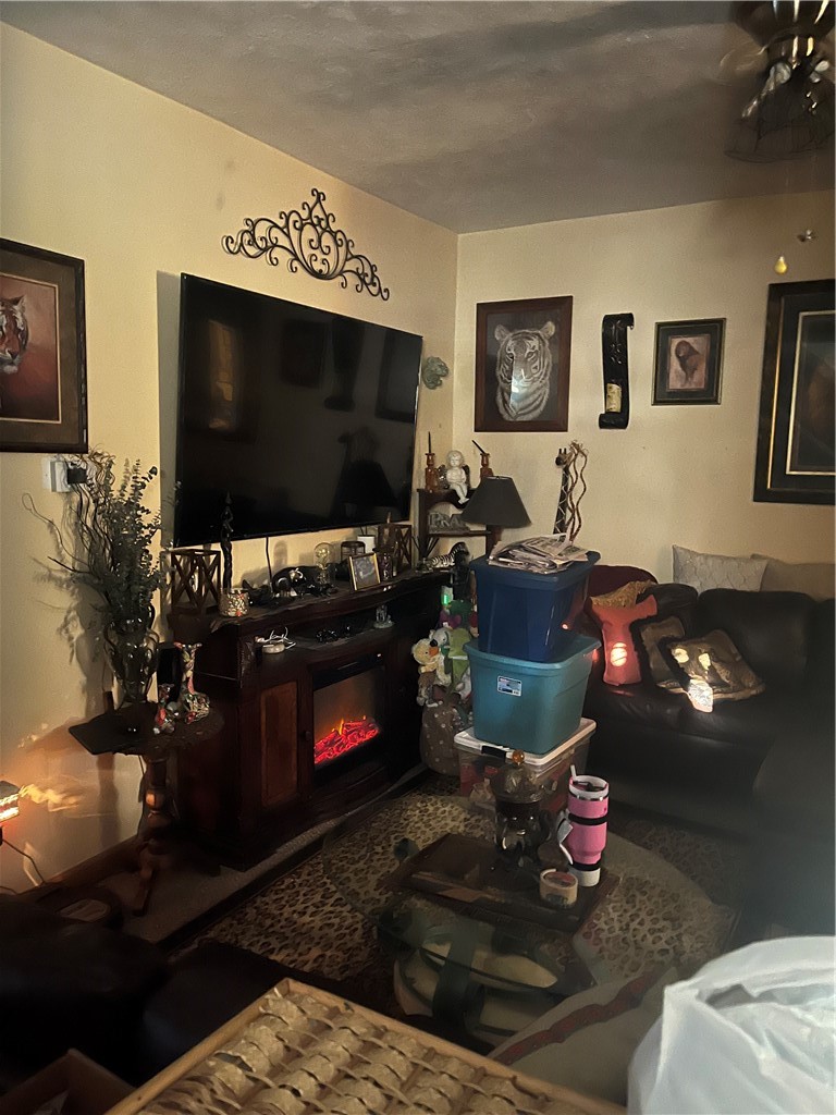 402 Meek St — photo 7