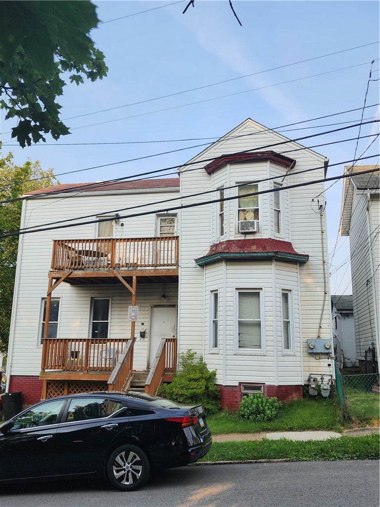49 N Spring St — photo 1