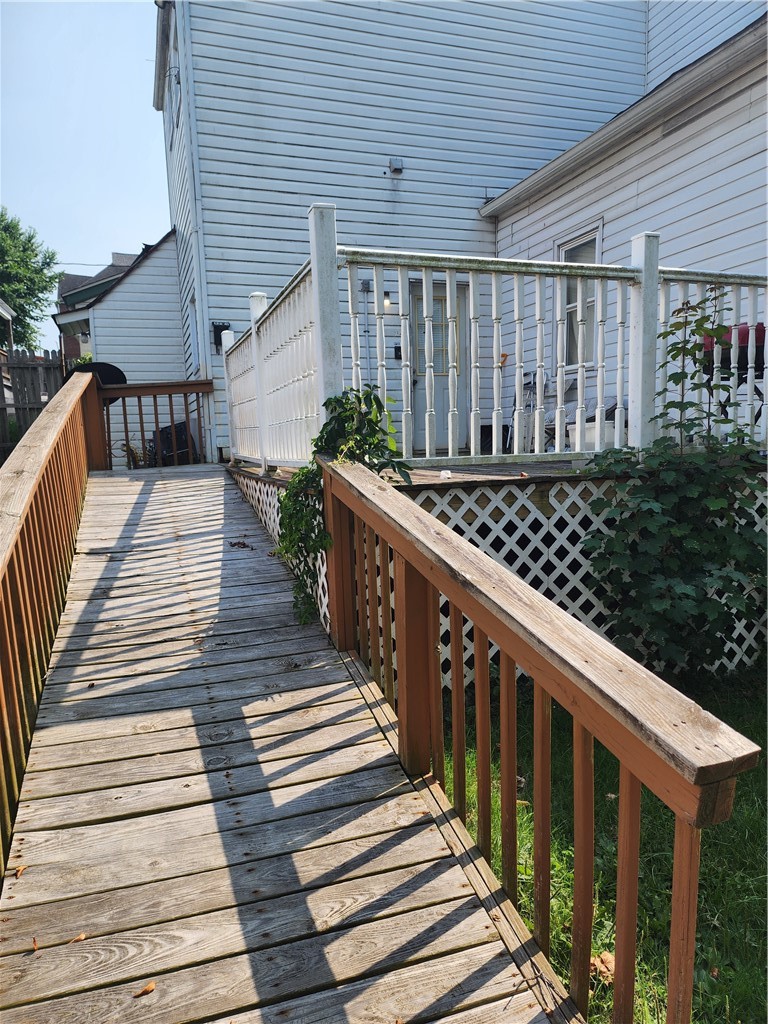 49 N Spring St — photo 8