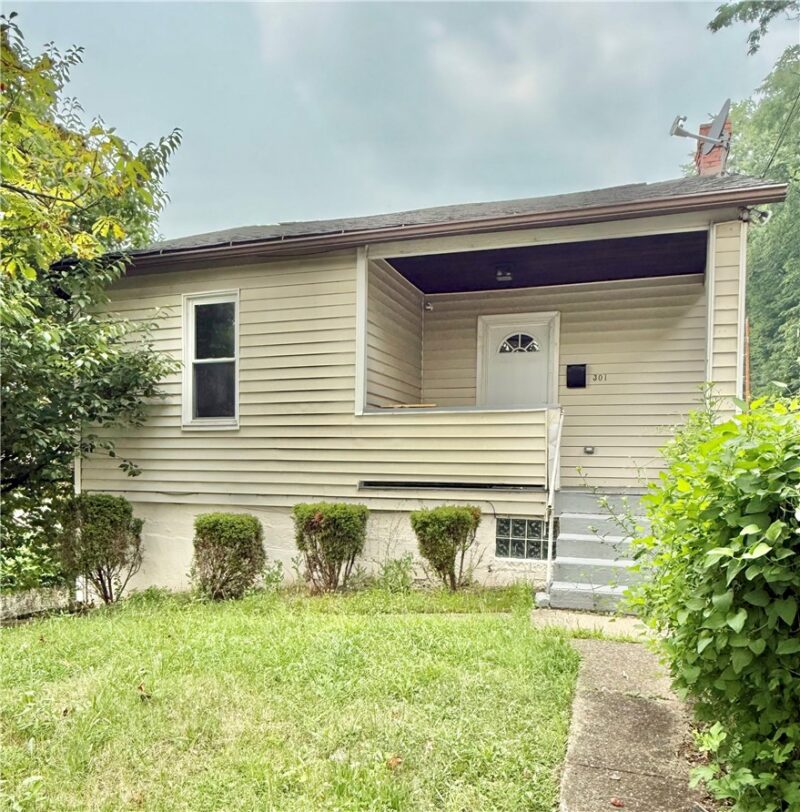 301 RUN STREET — photo 2